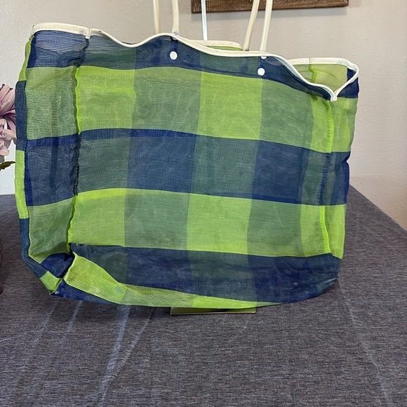 Gap Mesh Striped Snap Top Beach Bag - Picture 2 of 7